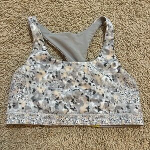 Lululemon Sports Bra (size 4)